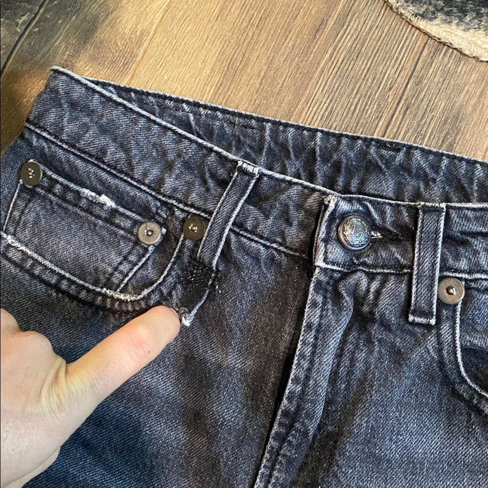 R13 || Kick Fit Raw Hem, Frayed Crop Jeans - Picture 5 of 10
